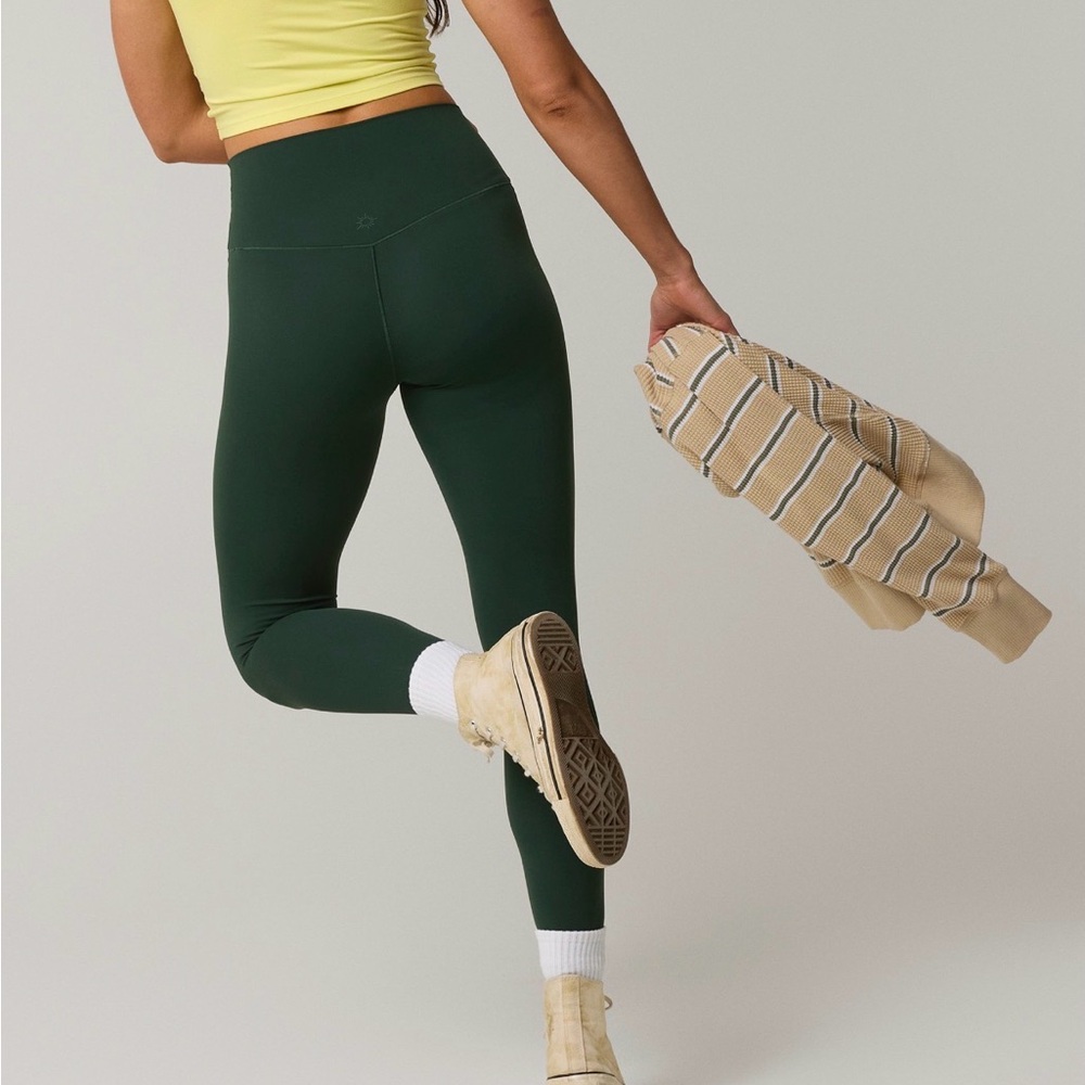 NWT Offline by aerie xtra high waisted leggings - Picture 3 of 5